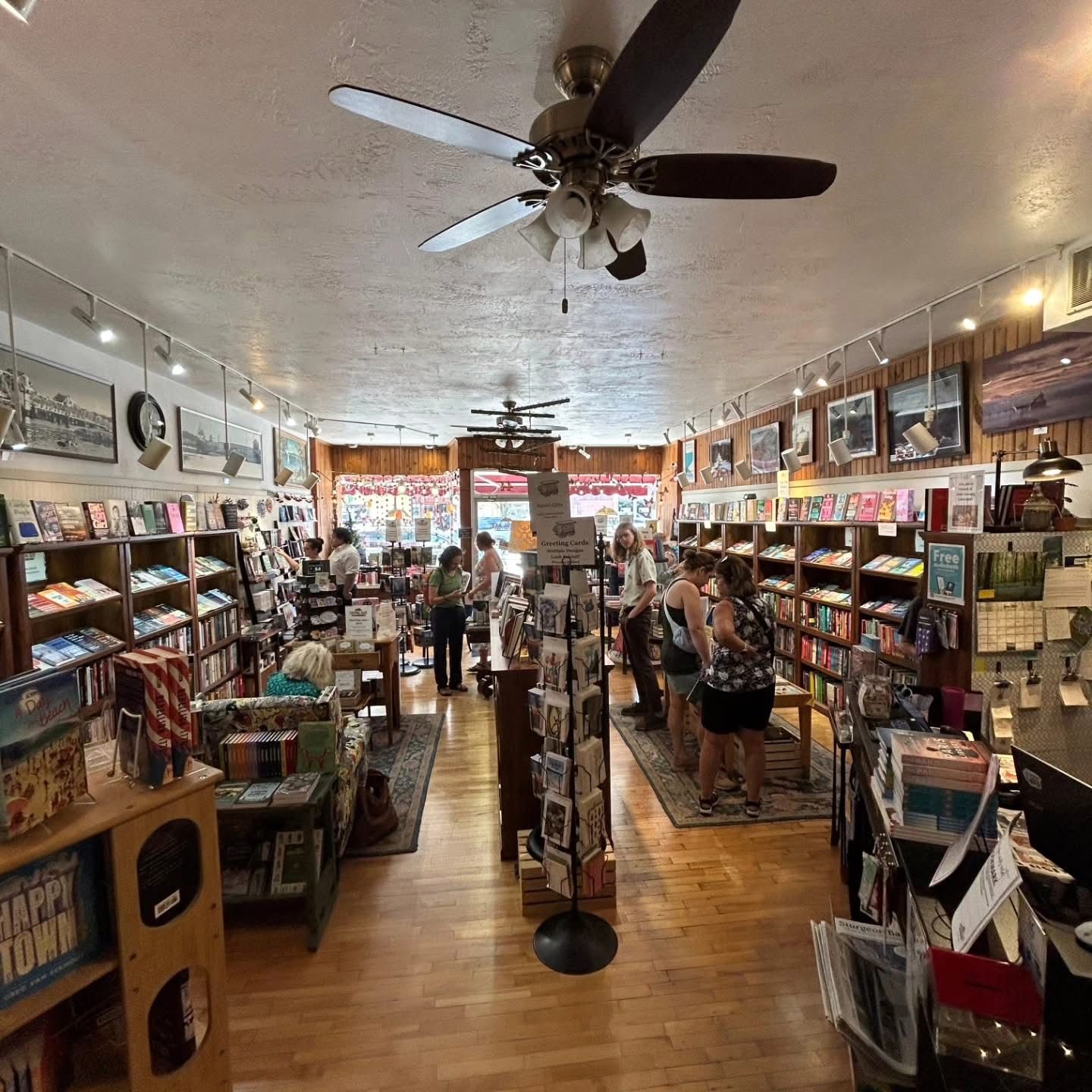 Novel Bay Booksellers, Sturgeon Bay