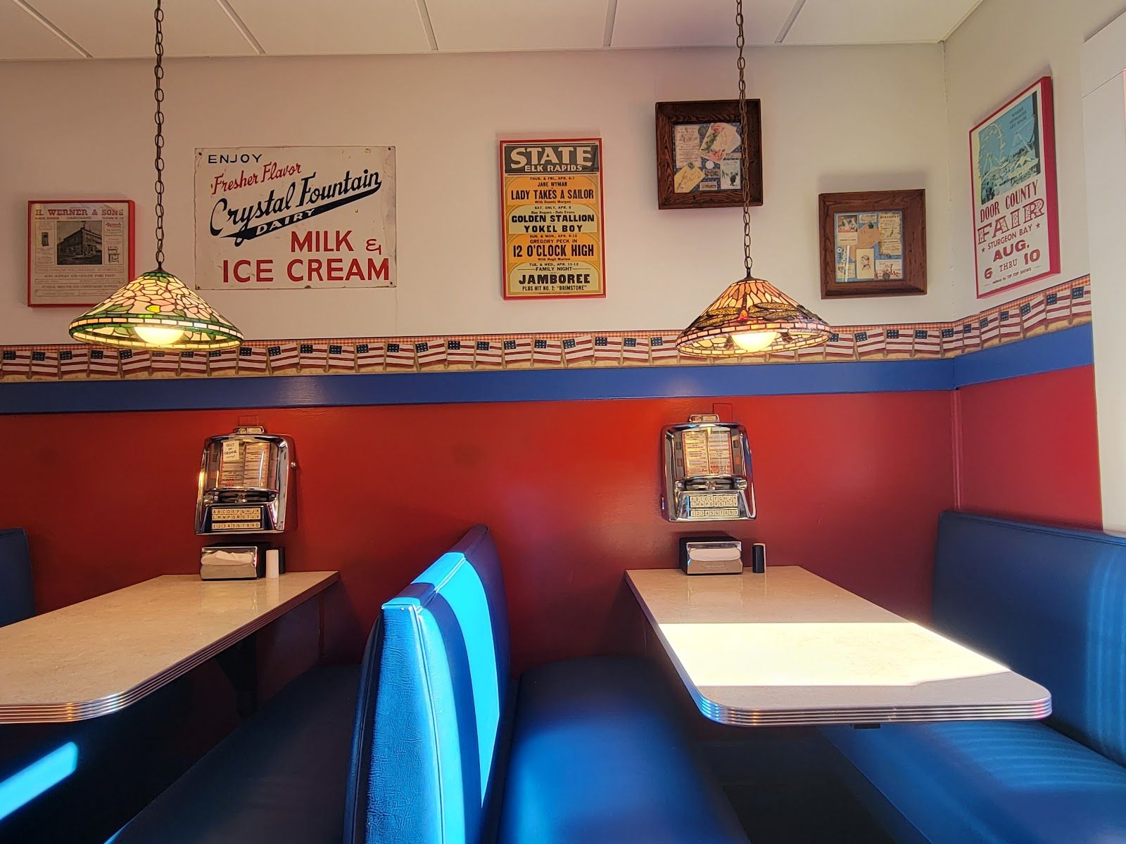 Wilson's Restaurant & Ice Cream Parlor, Ephraim