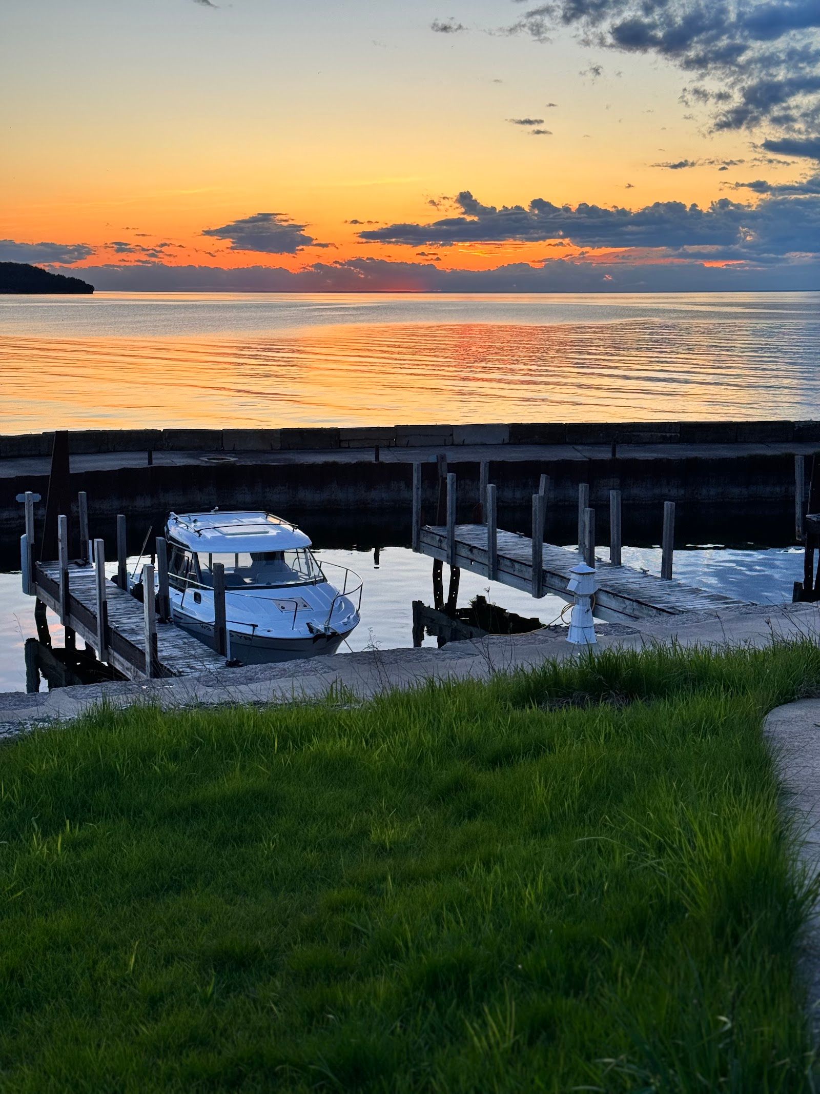 The Shoreline Restaurant, Gills Rock