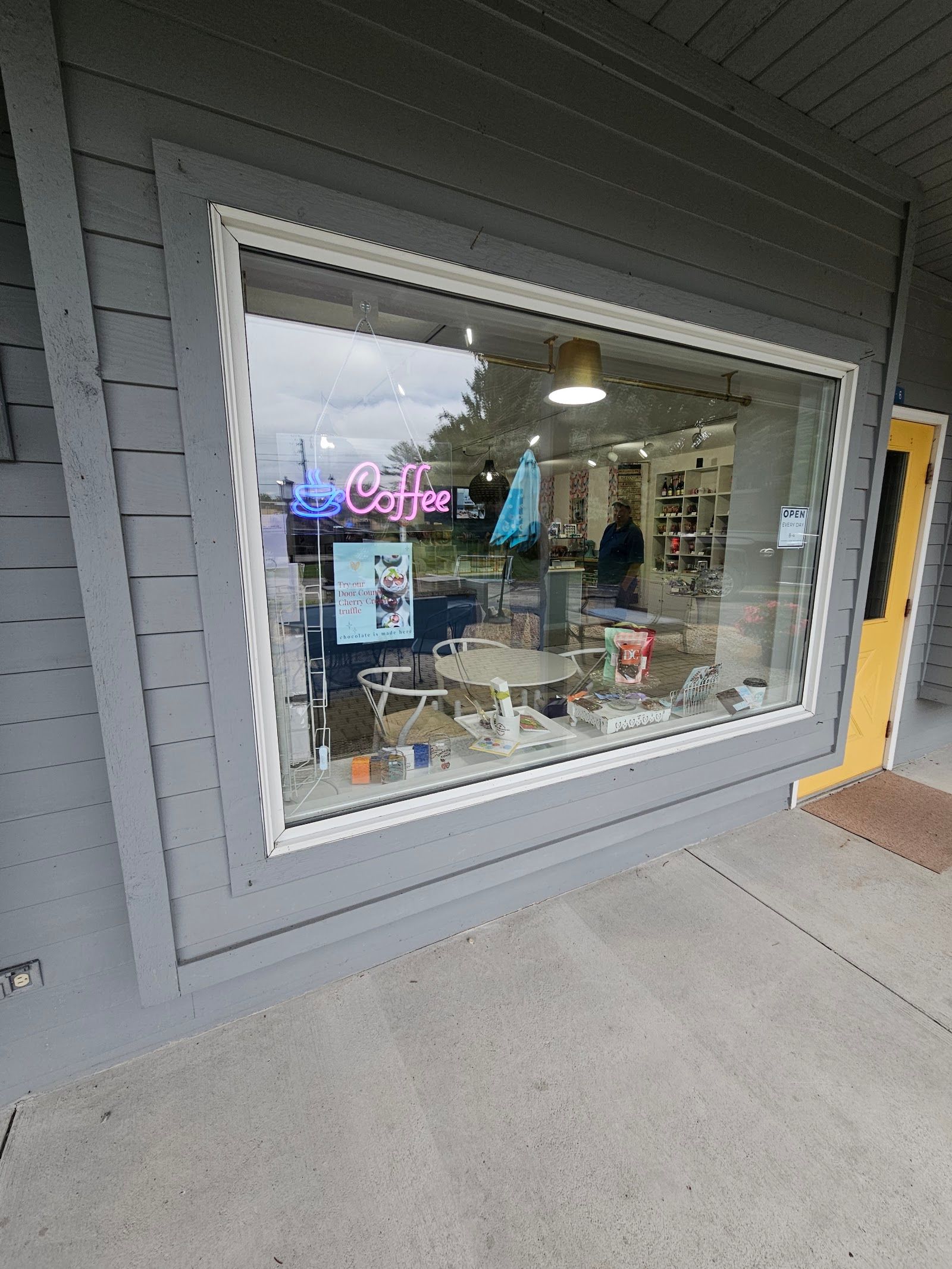 DC Chocolate Design Cafe, Fish Creek