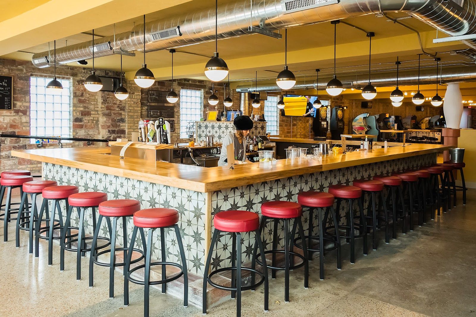 Cherry Lanes Arcade Bar, Sturgeon Bay