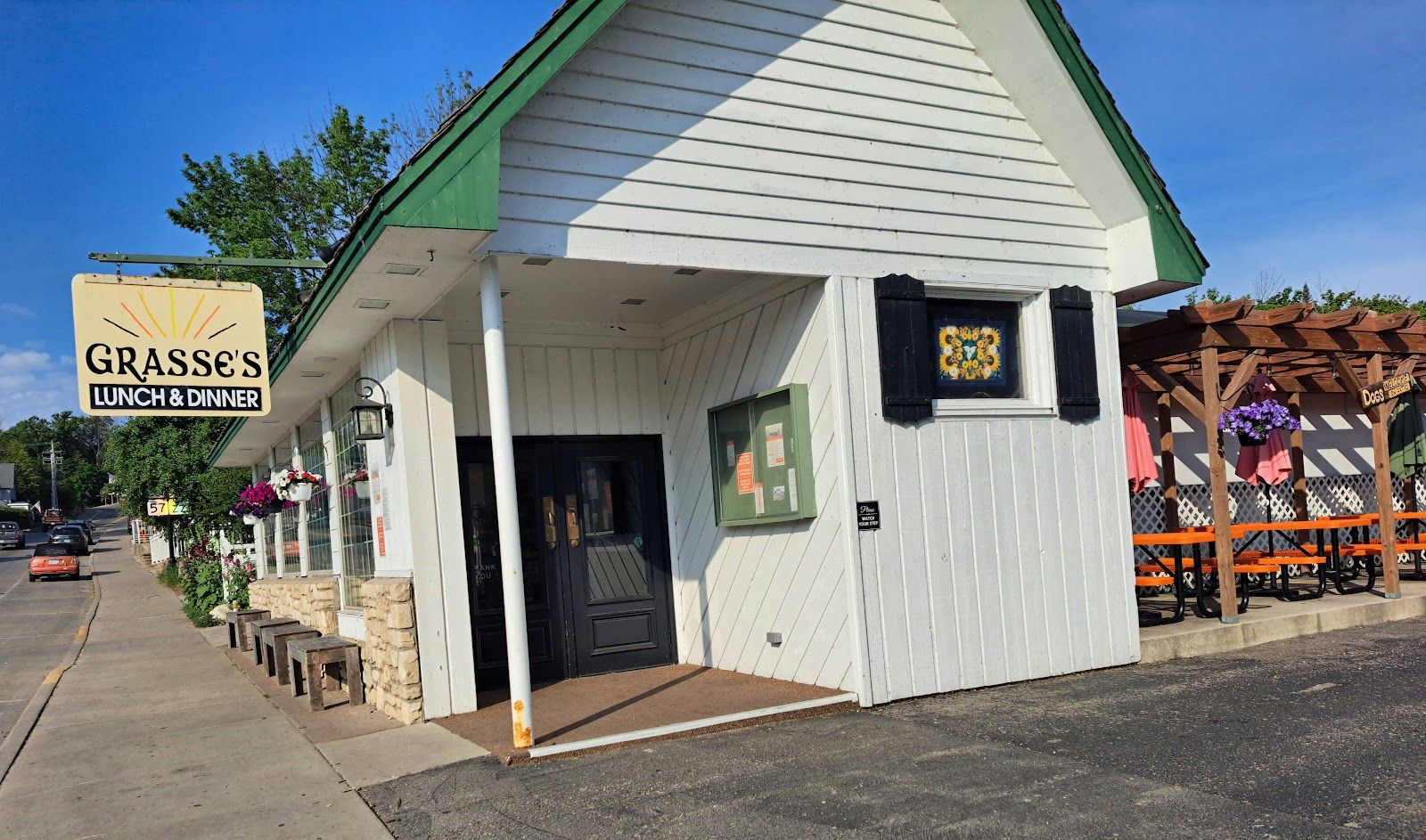 Grasse's Grill, Sister Bay