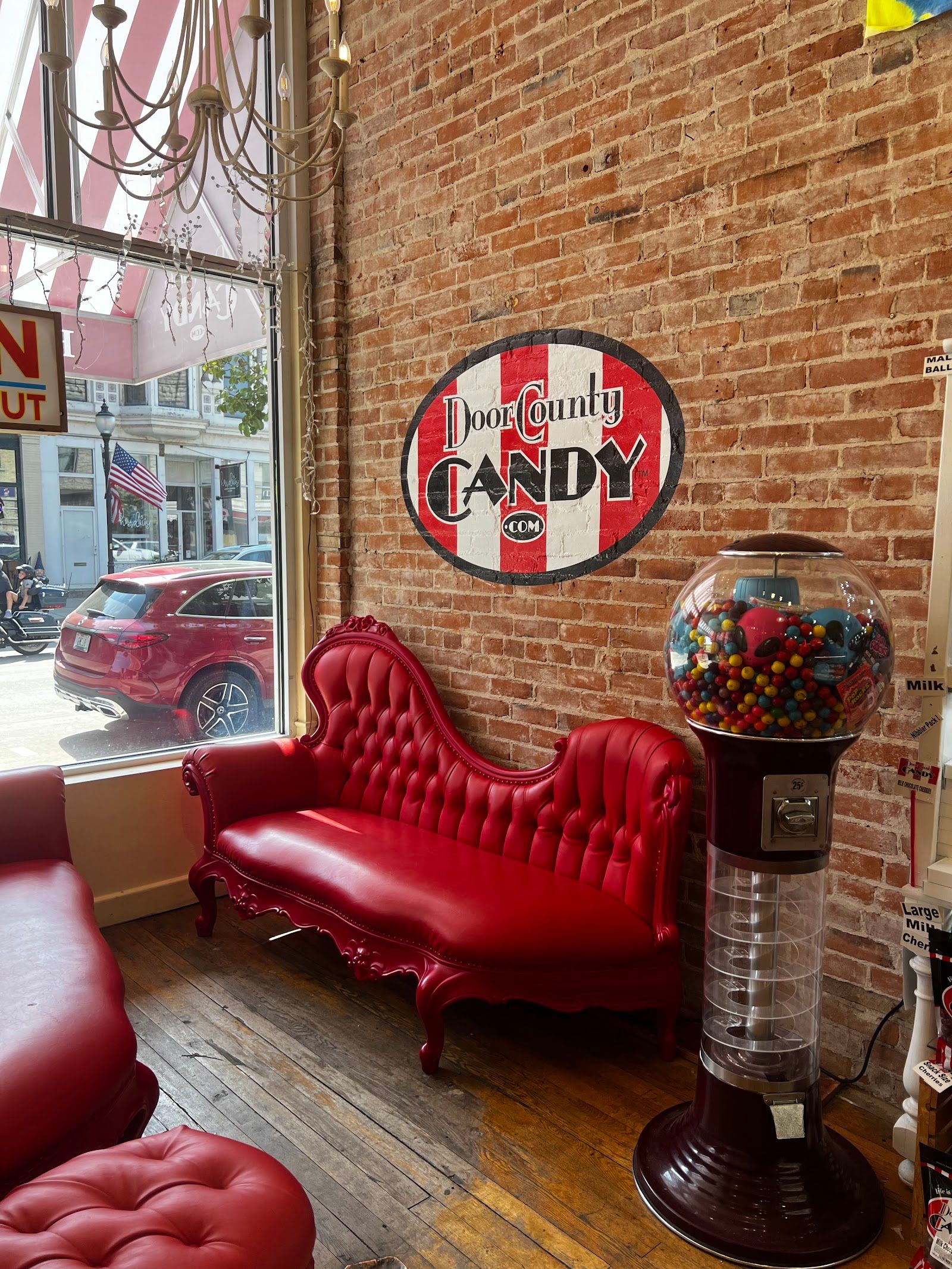 Door County Confectionery (Sturgeon Bay), Sturgeon Bay