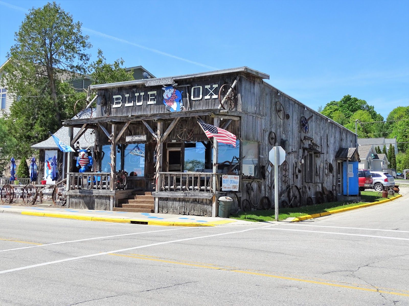 Blue Ox Bar, Baileys Harbor