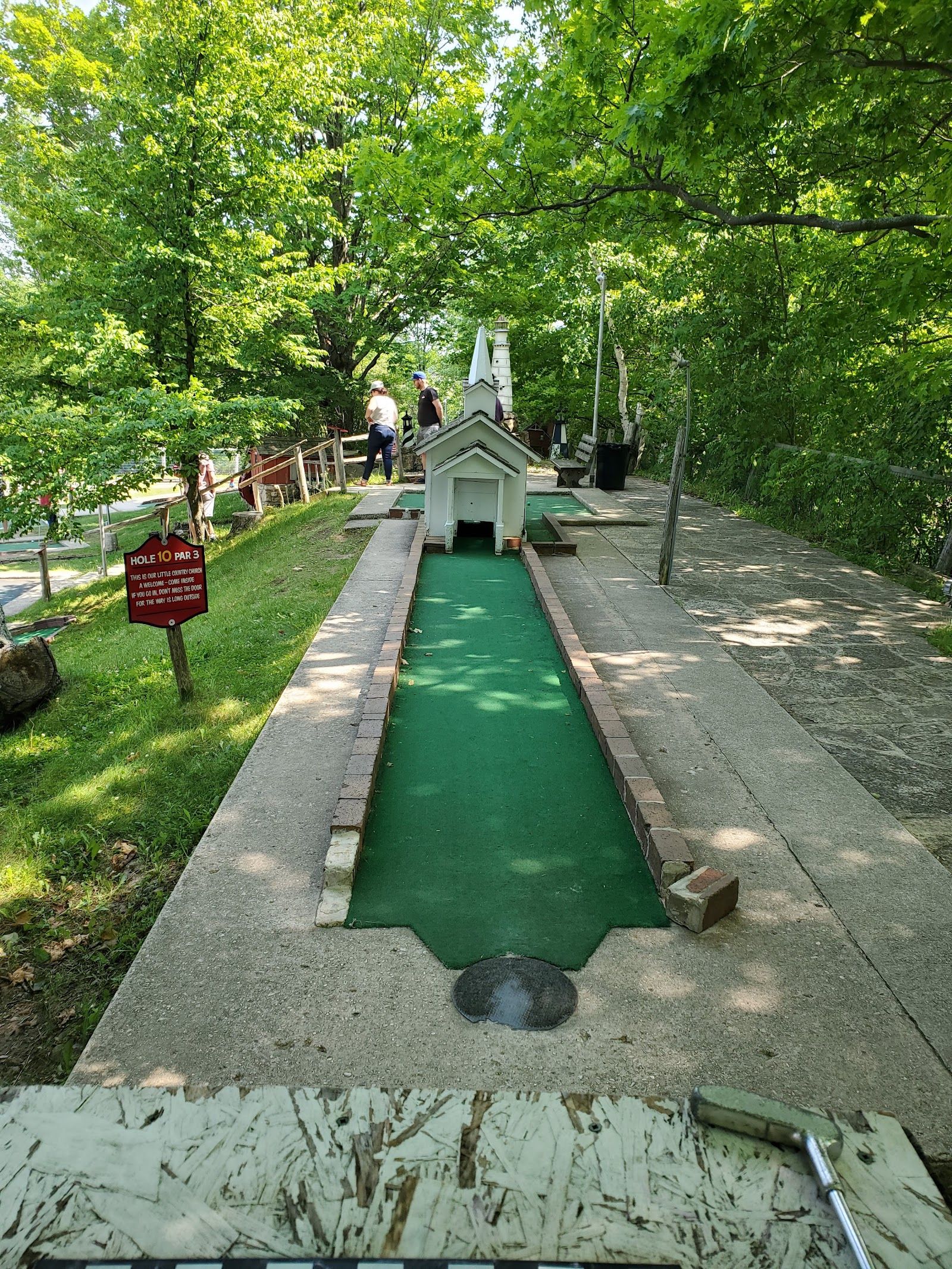 Red Putter Mini Golf, Ephraim