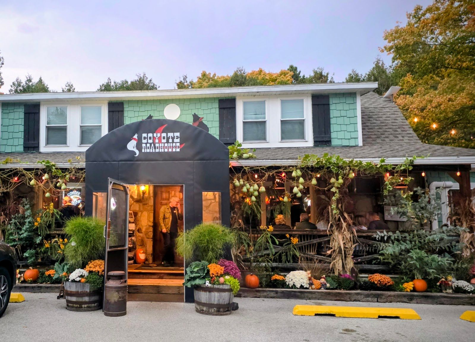 Coyote Roadhouse, Baileys Harbor