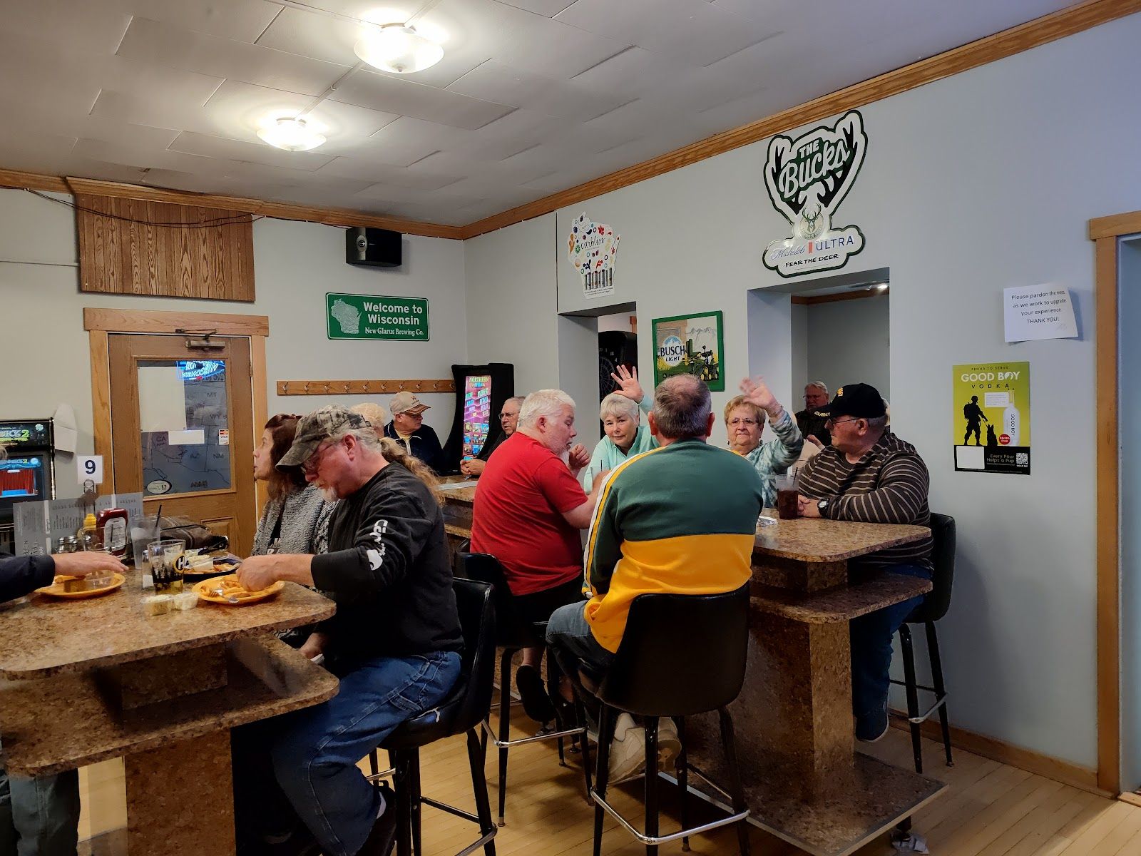 Hidden Bridge Pub, Sturgeon Bay