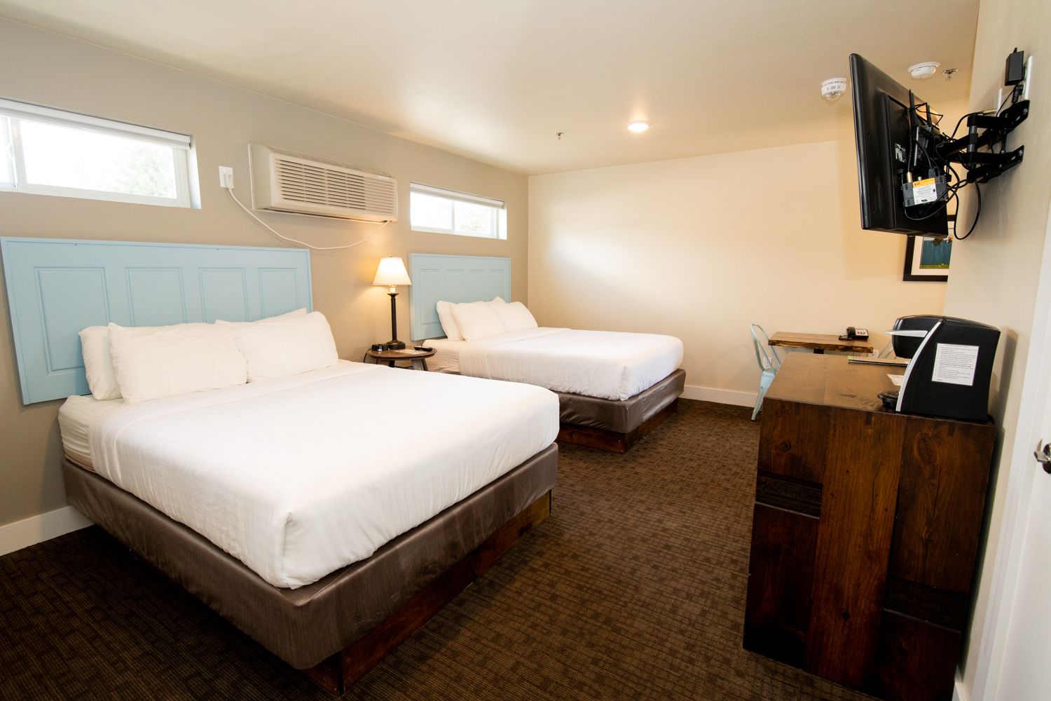 Julie's Park Cafe & Motel, Fish Creek