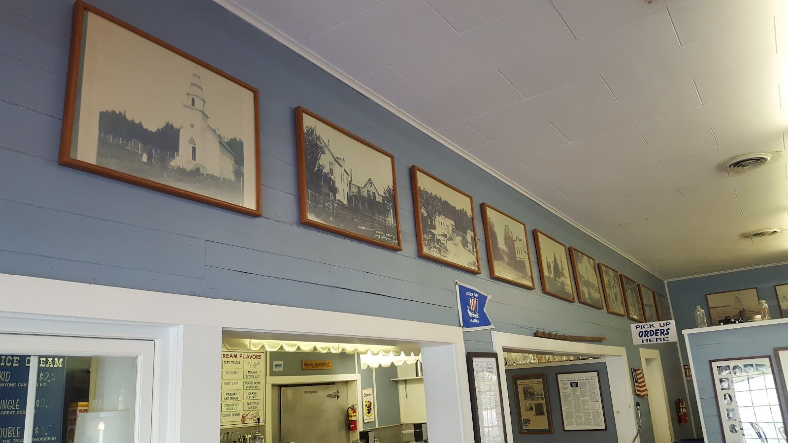 Door County Ice Cream Factory & Sandwich Shoppe, Sister Bay