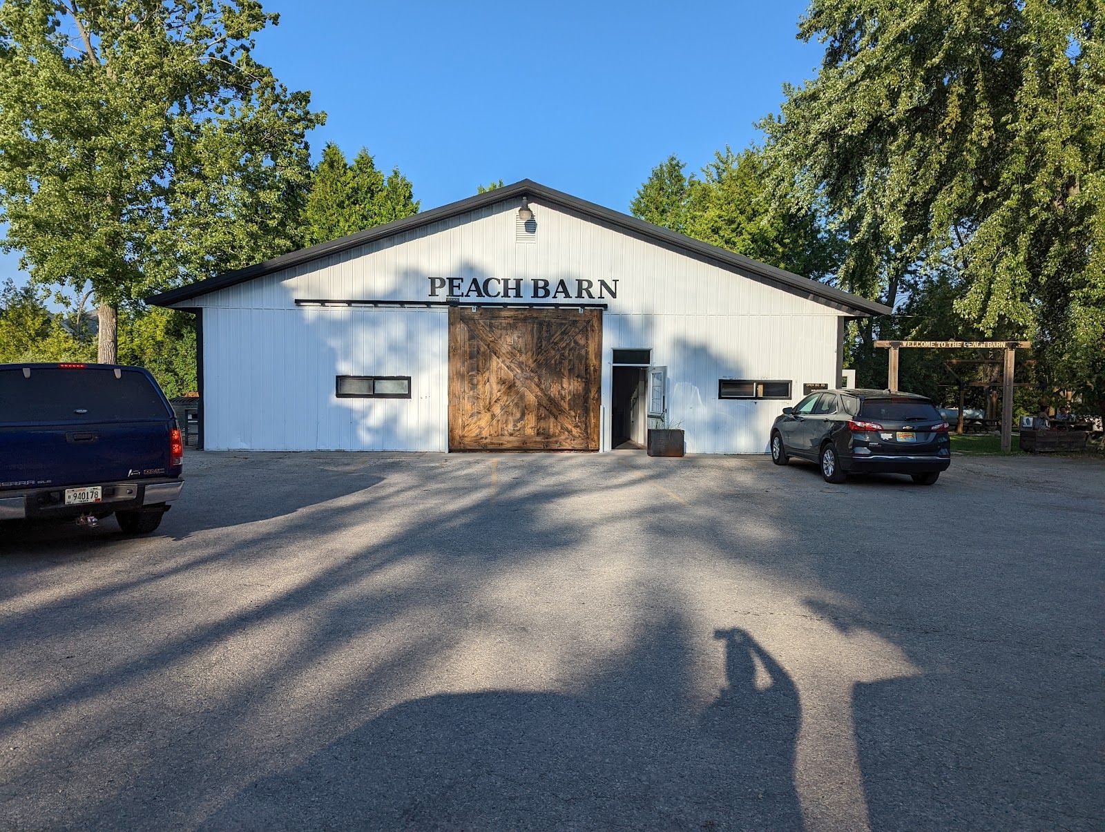 Peach Barn Farmhouse & Brewery, Sister Bay