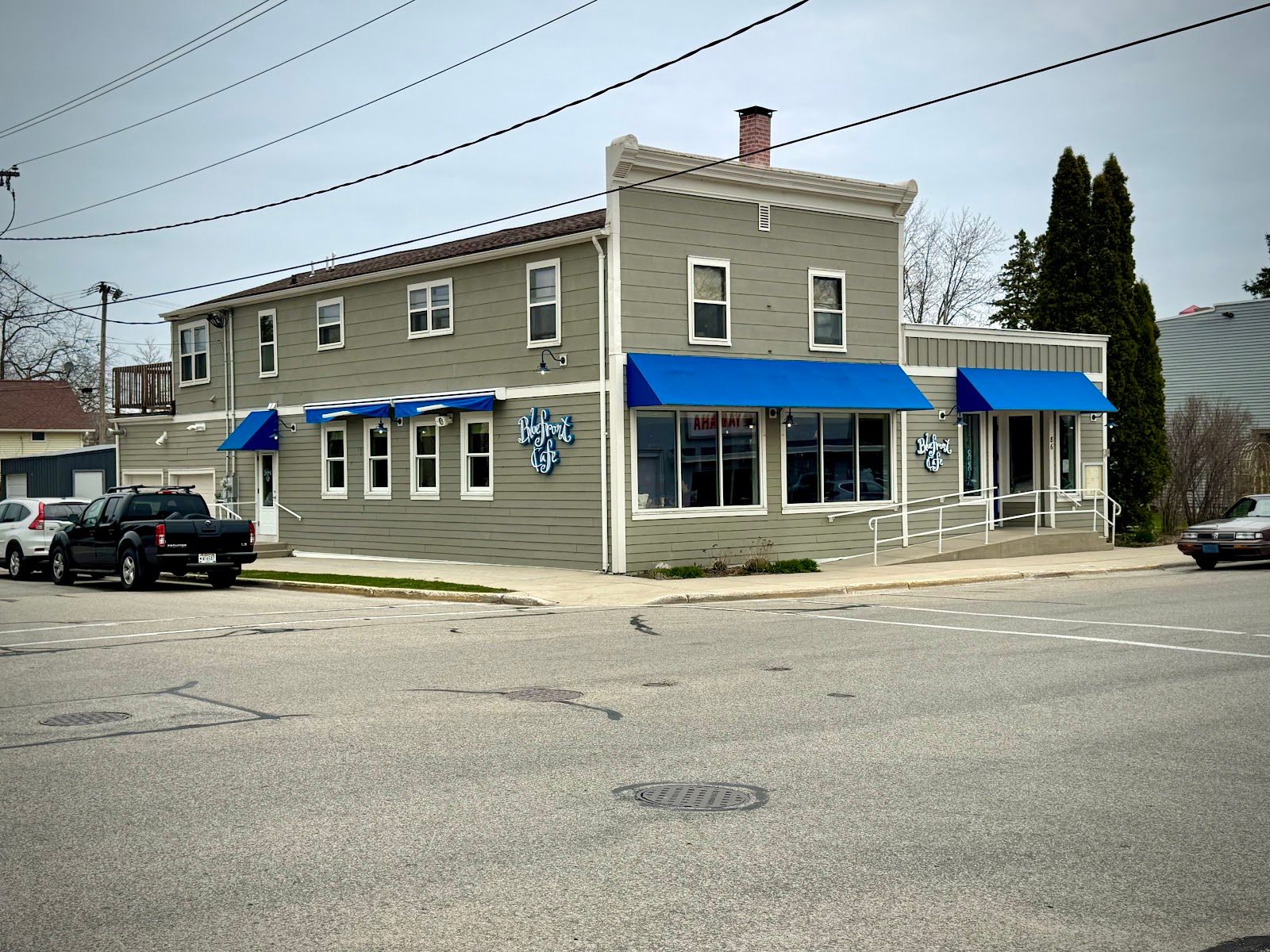 Bluefront Cafe, Sturgeon Bay