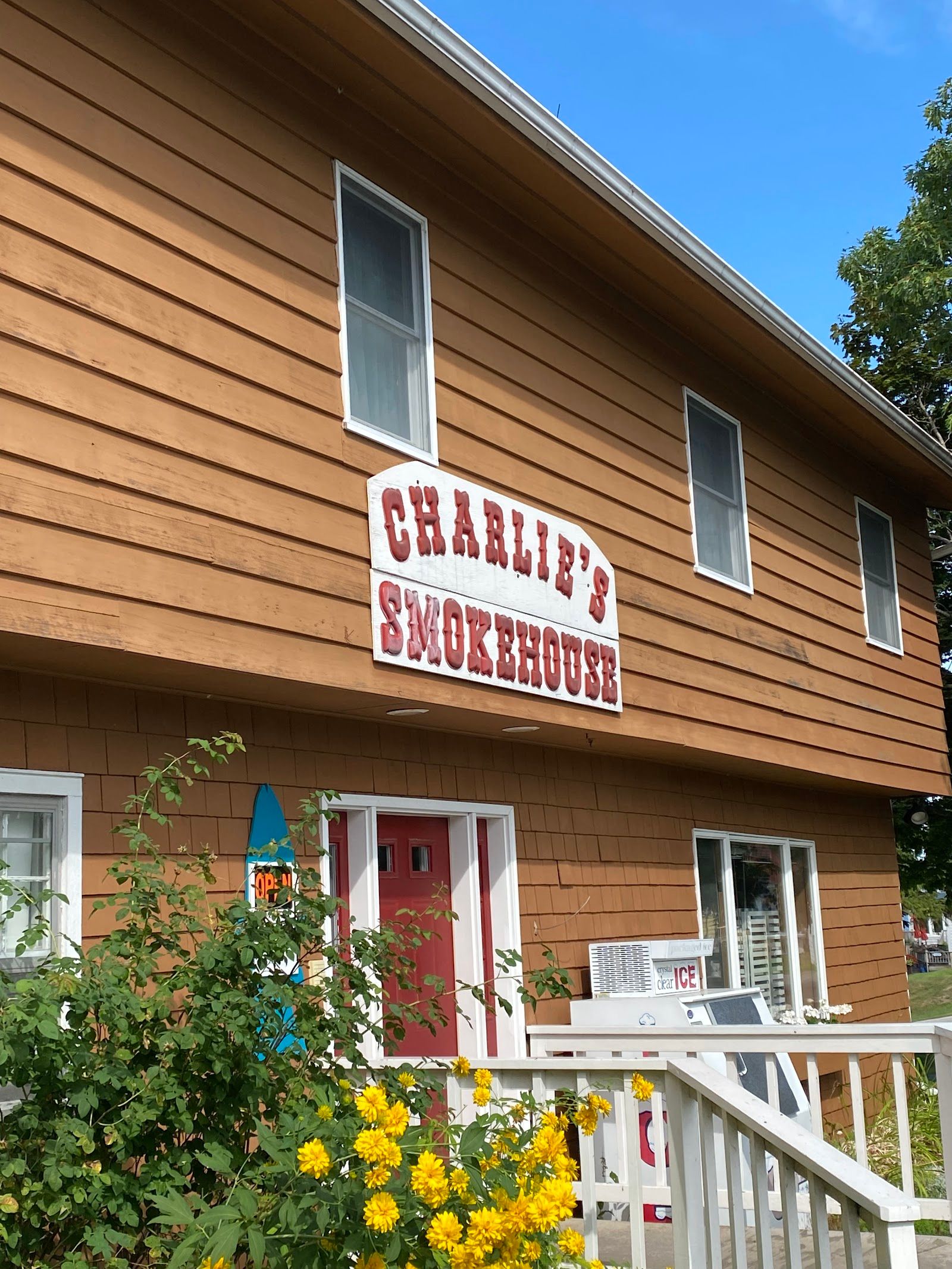 Charlie's Smokehouse, Gills Rock