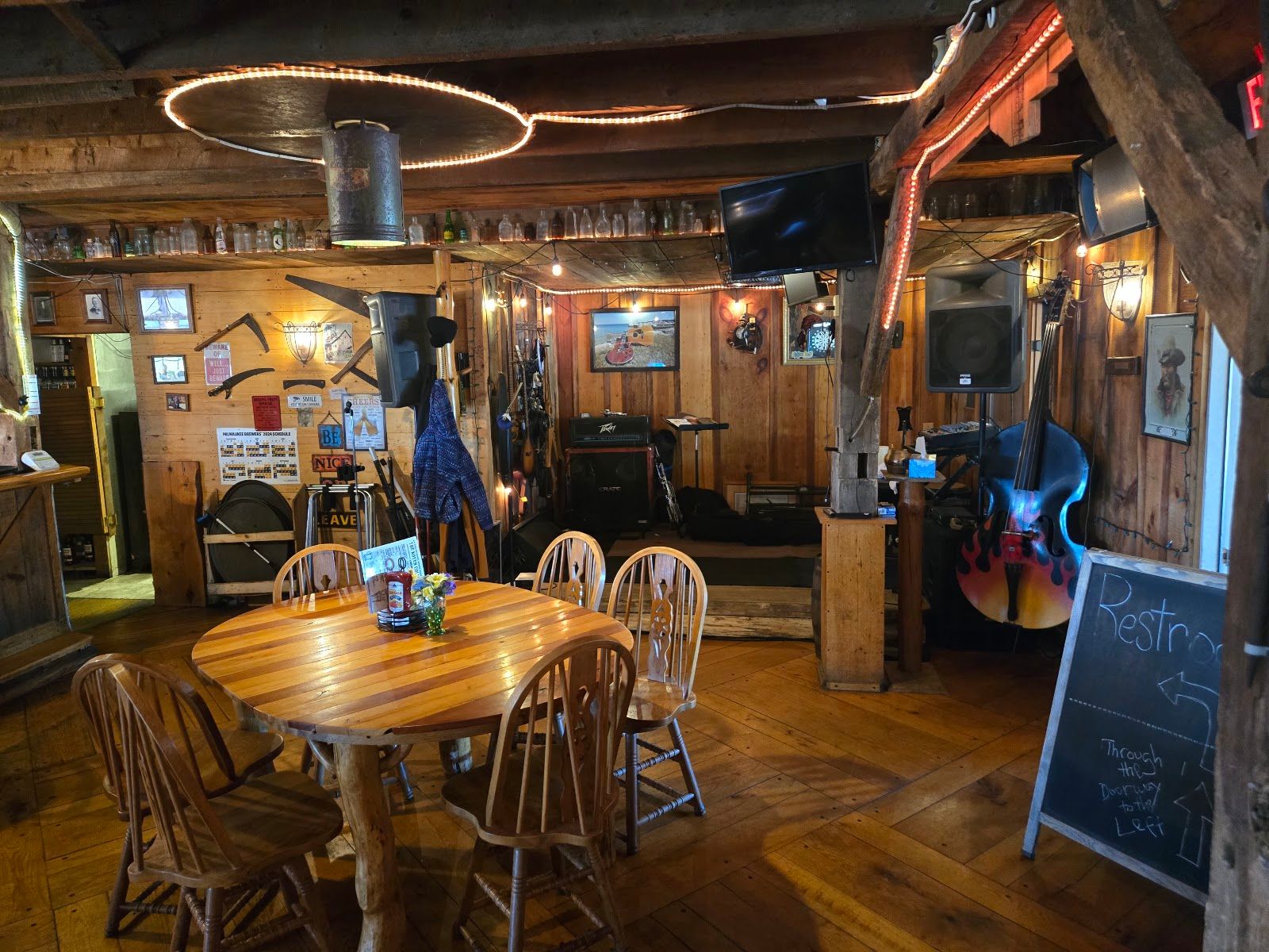 K.K. Fiske & The Granary Saloon, Washington Island